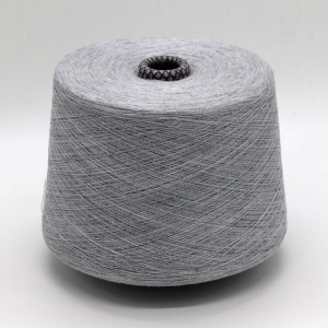 羊绒混纺55%涤纶、20%腈纶、20%尼龙、5%羊毛